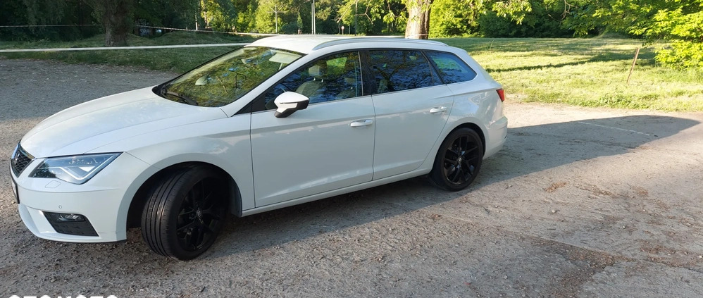 Seat Leon cena 62900 przebieg: 93378, rok produkcji 2018 z Kraków małe 352